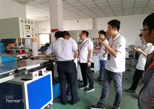 單頭高周波熔接機(jī)安全隱患讓老廠家告訴你